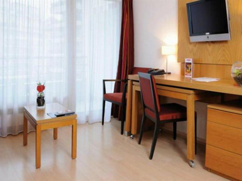 Residhome Courbevoie La Defense Bagian luar foto